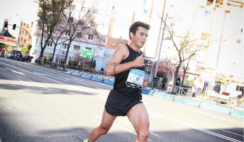 Javier Gómez Noya pulveriza su marca en el Medio Maratón de Madrid