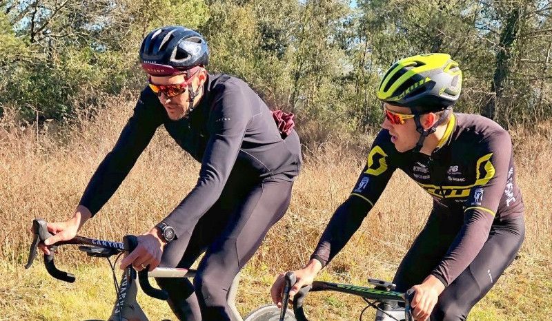 Jan Frodeno y Nan Oliveras reconocen el recorrido del Mundial 70.3 de Niza