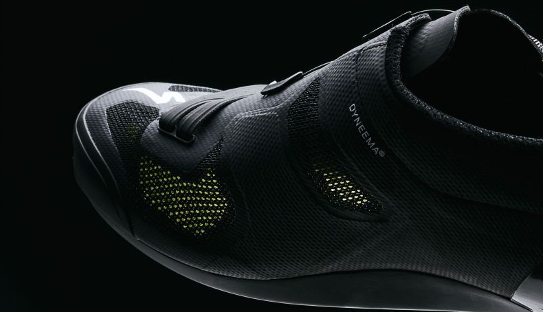 Specialized lanza las S-Works 7 Vent: "Ventilación excepcional para la evacuación del sudor". Specialized lanza las S-Works 7 Vent: "Ventilación excepcional para la evacuación del sudor".
