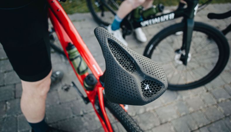 Así es el nuevo sillín S-Works Power con tecnología Mirror.