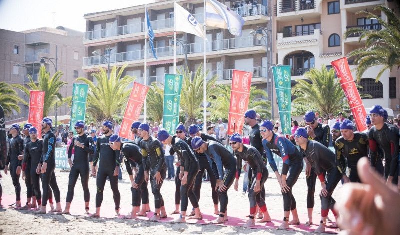 Cartel de lujo en el Triatlón de Fuente Álamo, con Antonio Serrat o Anneke Jenkins