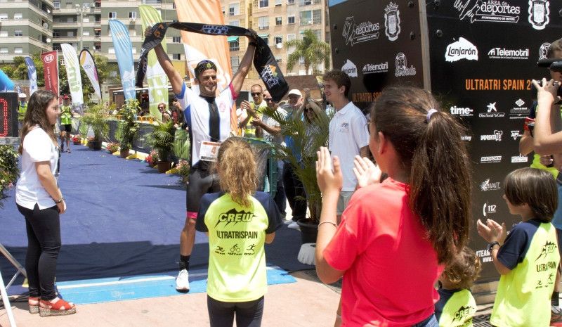Antonio Cardona 'Cabila' gana el Ultra-Tri Spain en menos de 24 horas