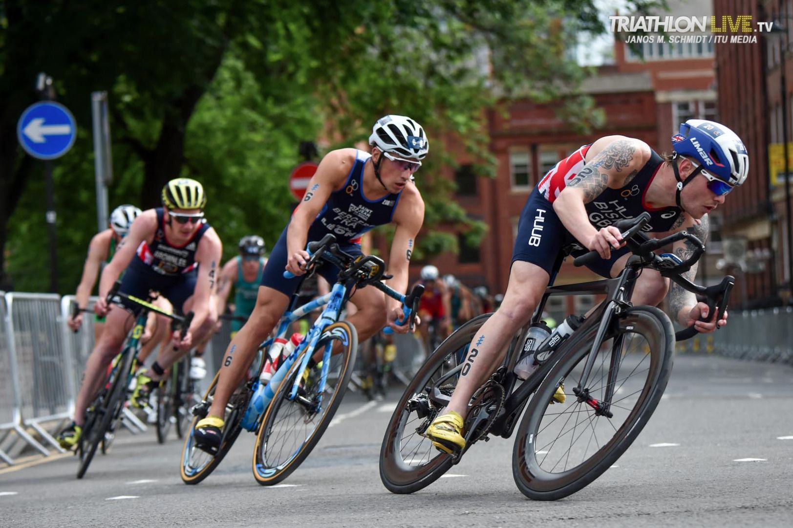 (GALERÍA) Las mejores imágenes de la prueba de Leeds de las WTS 2019