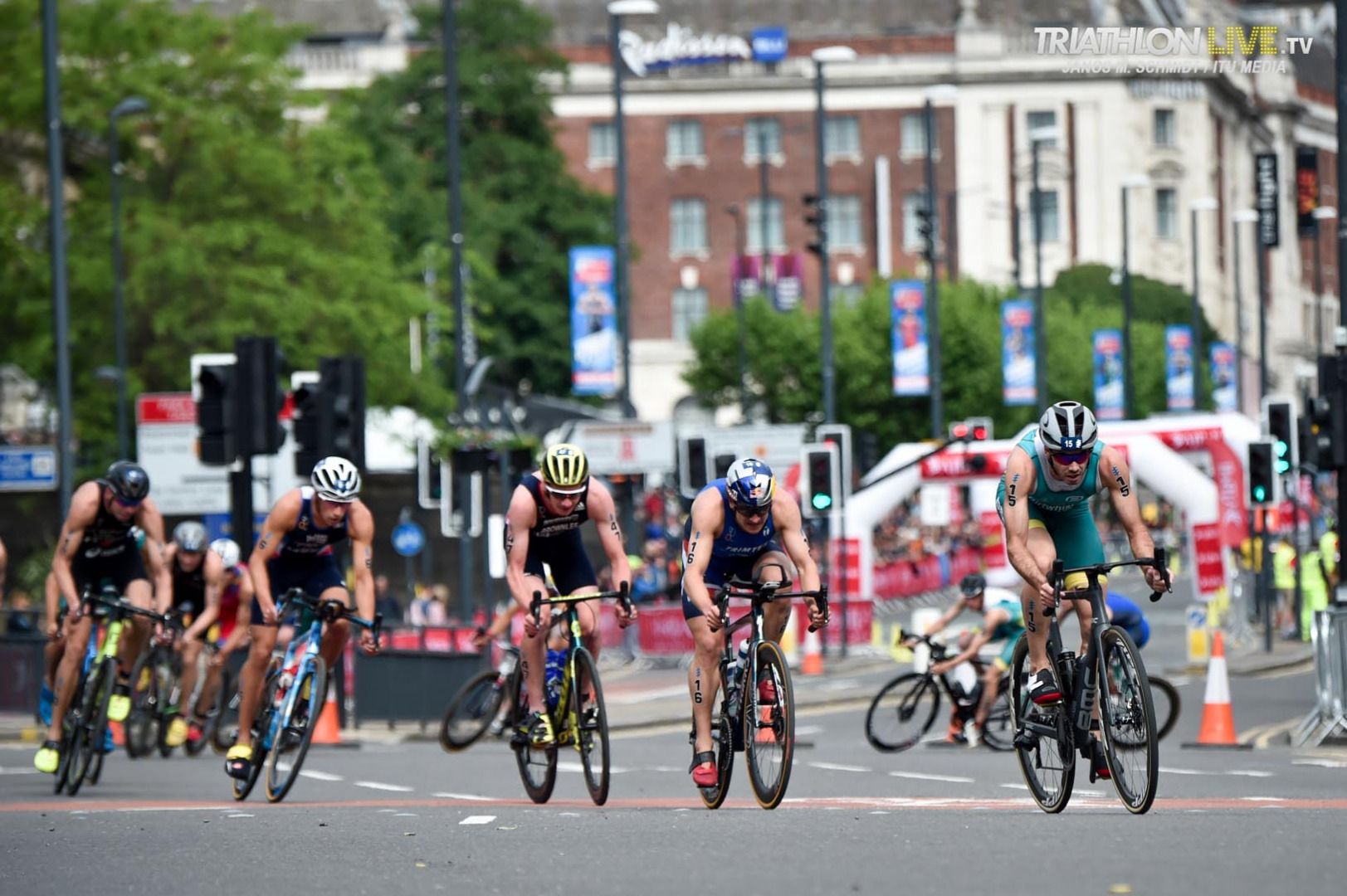 (GALERÍA) Las mejores imágenes de la prueba de Leeds de las WTS 2019
