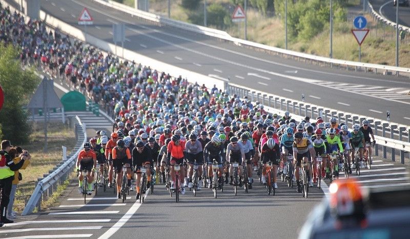 (VÍDEO) Los mejores momentos de la Quebrantahuesos 2019