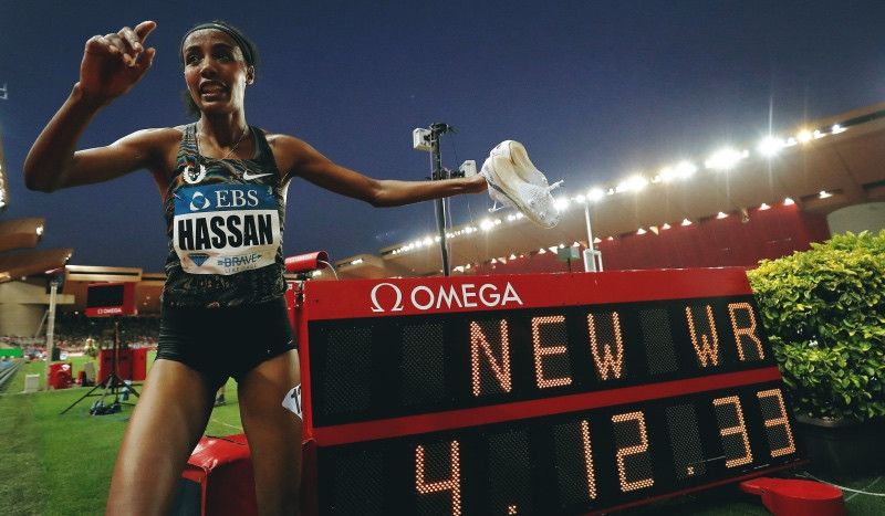 Sifan Hassan bate el récord del mundo de la milla y se consagra como la 'reina' del medio fondo