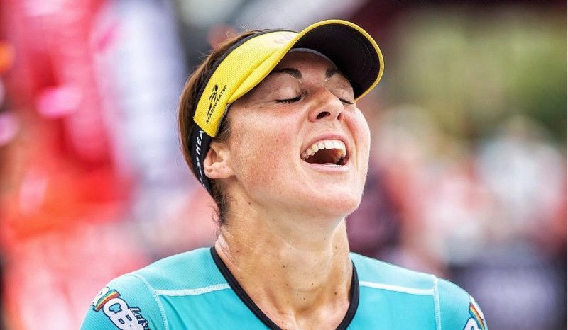 Judith Corachán hace historia y conquista el Embrunman