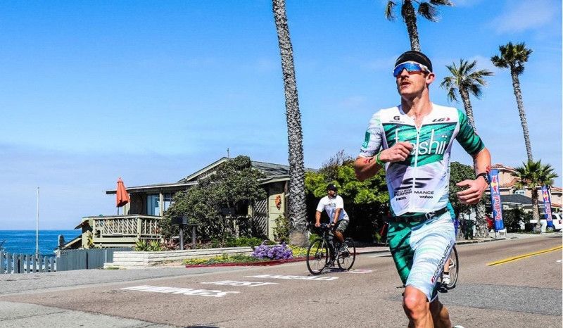 Lionel Sanders acaba 2º en Mont-Tremblant pero estará en Kona