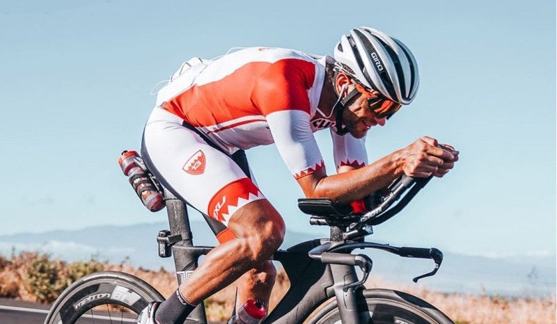 El 'gallo' que ya está en Kona y prepara el Mundial con tiradas de 7 horas de bici