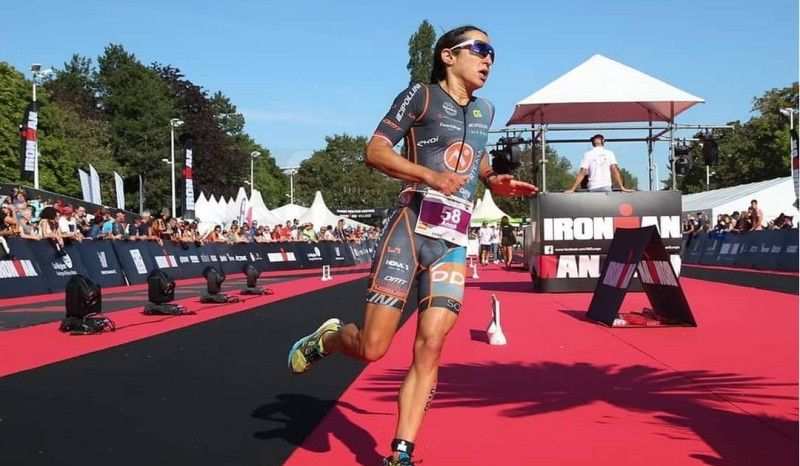 Anna Noguera, plata en el Ironman 70.3 de Cascais y billete para el Mundial 2020