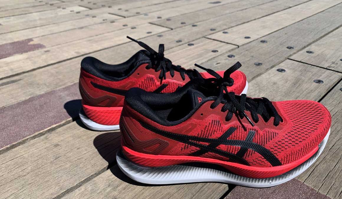 Así son las GLIDERIDE de ASICS: menor movimiento de tobillo y mayor eficiencia