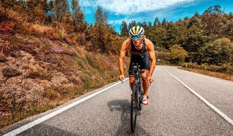 Cristóbal Dios: "Haré 2 ó 3 IRONMAN y la mayor parte del calendario ciclista"