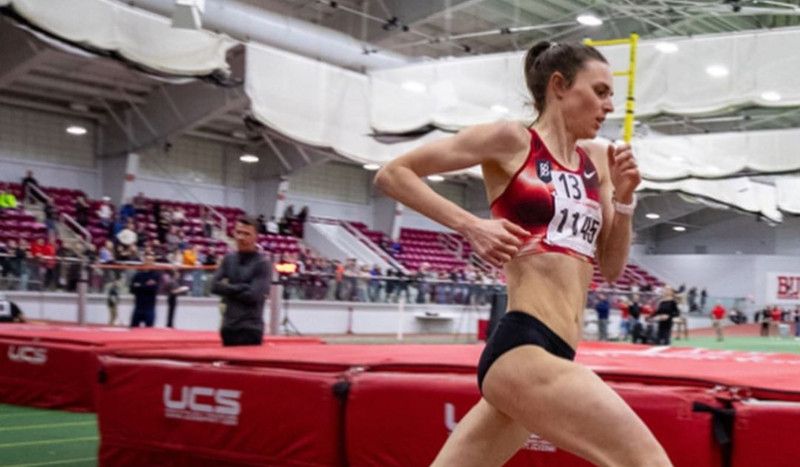 [VÍDEO] Así fue el 'carrerón de Gwen Jorgensen para hacer su mejor tiempo en el 5.000