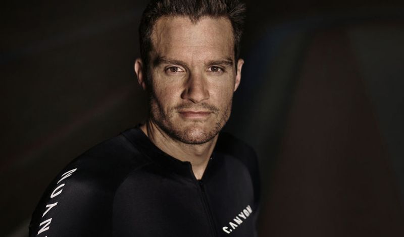Jan Frodeno ficha por Canyon