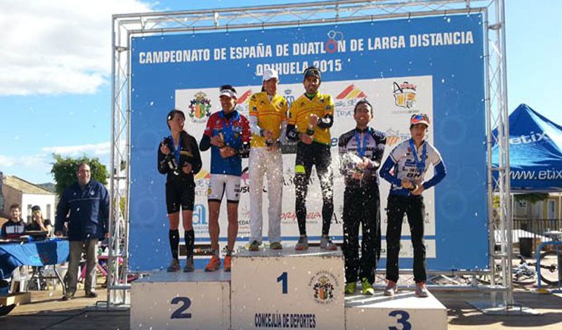 Raúl Amatriain y Margarita García, campeones de España de Duatlón LD