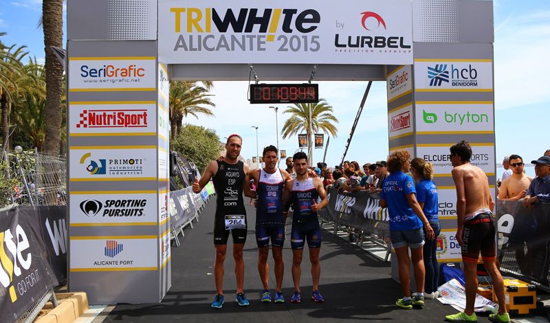 Jesús Gomar y Míriam Muñoz, campeones Autonómicos Sprint en el TriWhite de Alicante