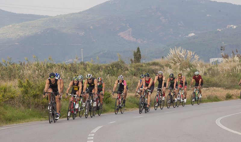 ŠKODA Triathlon Series Gavà agota las inscripciones de la distancia olímpica