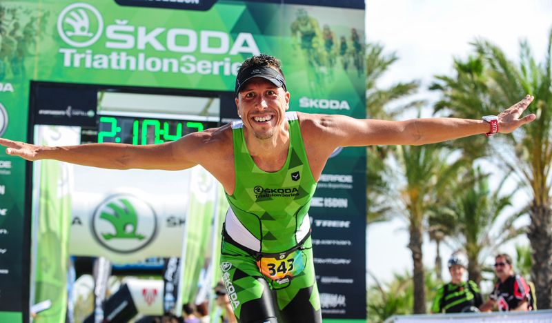 Škoda Triathlon Series cierra la temporada con la participación de 15.000 deportistas