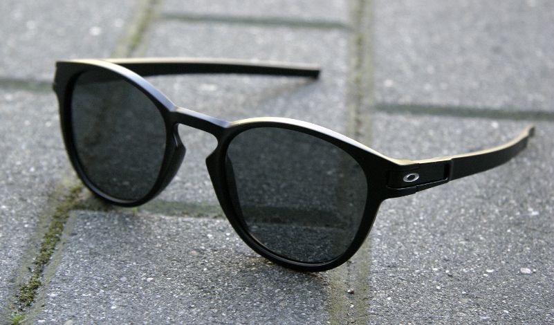 Oakley Latch: 21 gramos de libertad