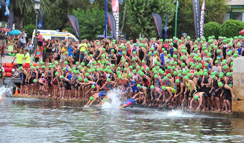 Santander Triathlon Series aterriza en Tarragona con 1.100 participantes