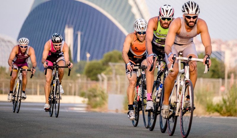 Plan de entrenamiento para un Triatlón Olímpico con Compex