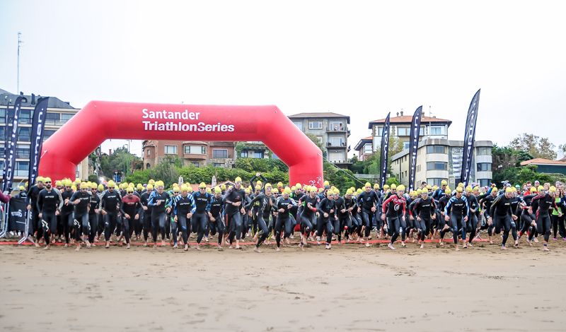 Gijón cierra la temporada del circuito Santander Triathlon Series