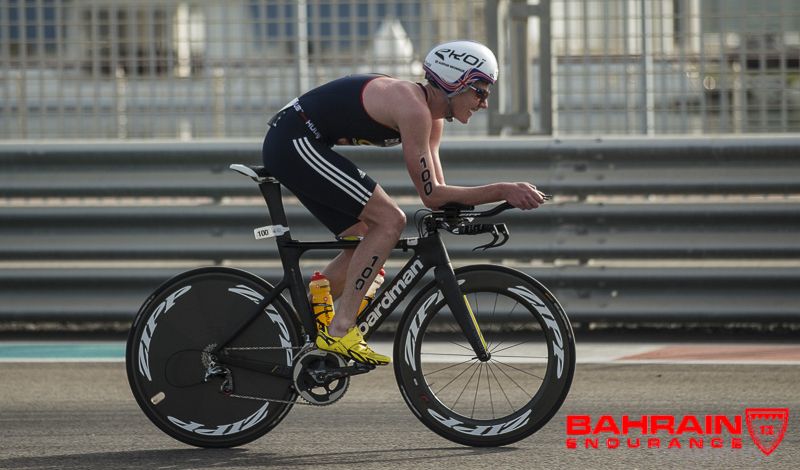 Alistair Brownlee ficha por el Bahrain 13
