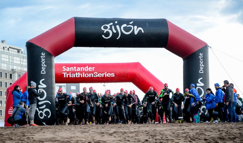 El Triatlón de Gijón estrena fecha y será la segunda sede del Santander Triathlon el 10 de junio
