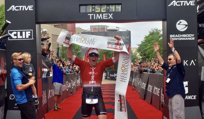 Carrera para la historia: cinco sub-8 en el Ironman de Texas