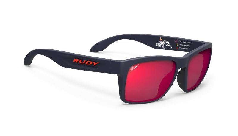 Nibali estrena gafas en el Giro