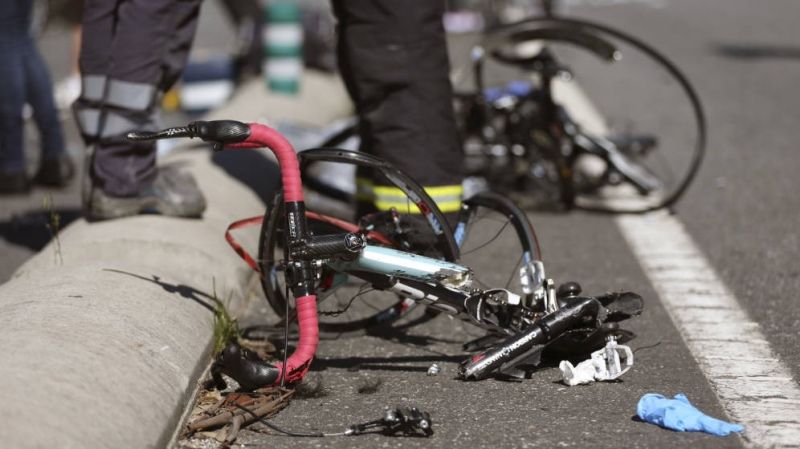 La lacra continúa: herido un ciclista tras ser atropellado por una conductora ebria en Navarra