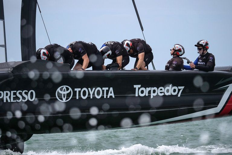 "Ciclismo con drafting" en la Copa América de Vela