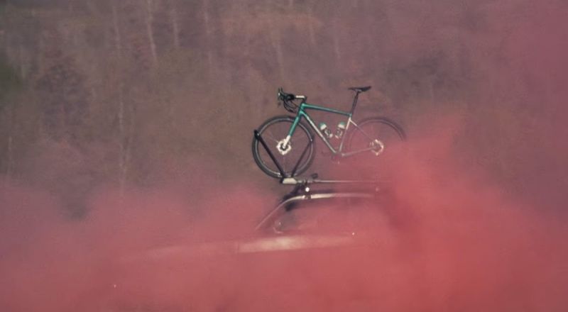 Peter Sagan "derrapando" con la nueva Specialized Diverge