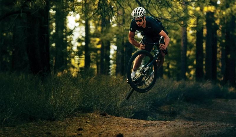 Peter Sagan haciendo de las suyas en la nueva Diverge