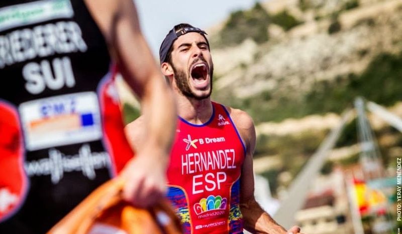 Vicente Hernández, 4º en el Campeonato de Europa de Triatlón