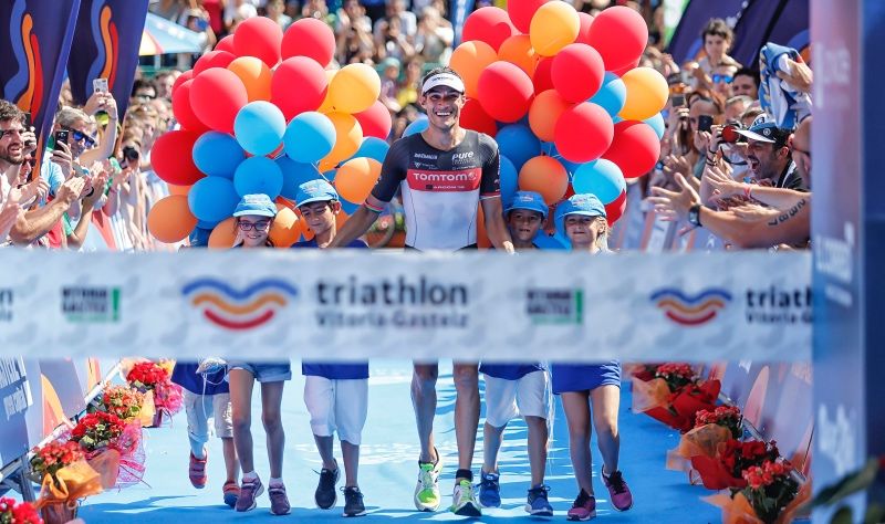 Vídeo-resumen del Triathlon Vitoria-Gasteiz (Full)