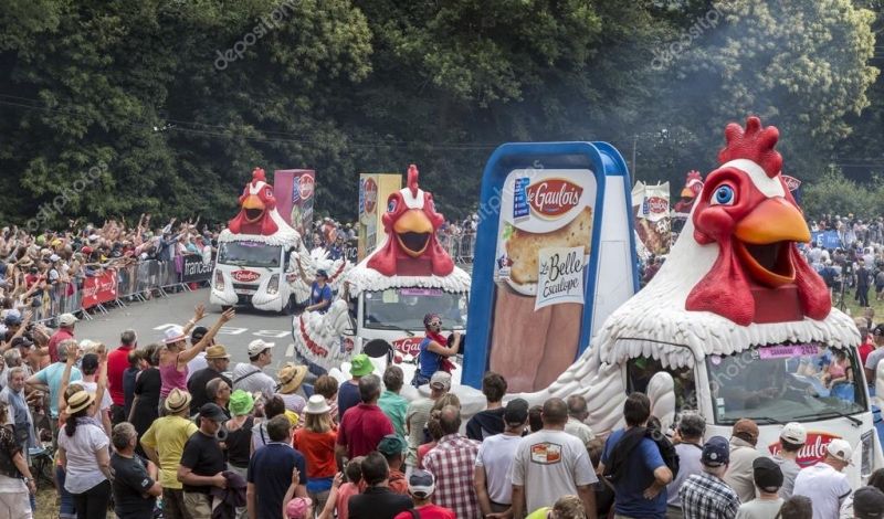 La otra cara del Tour: la caravana