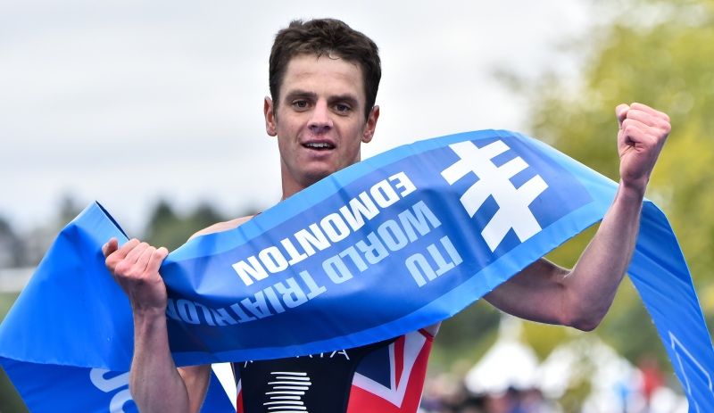 Jonny Brownlee da por perdido el Mundial de este año