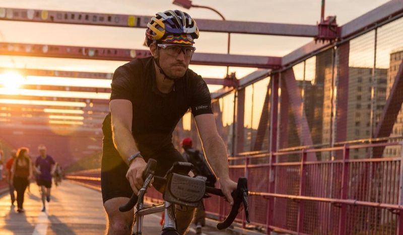 Strava pide a los deportistas que suban fotos "sin filtrar"