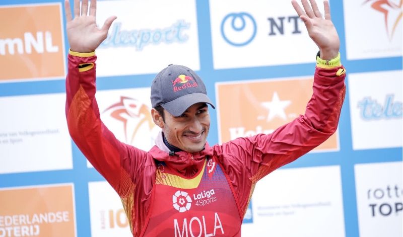 Mario Mola: palabra de campeón