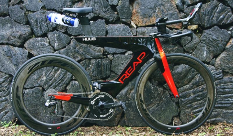 La máquina del polémico Harry Wiltshire para competir en Kona