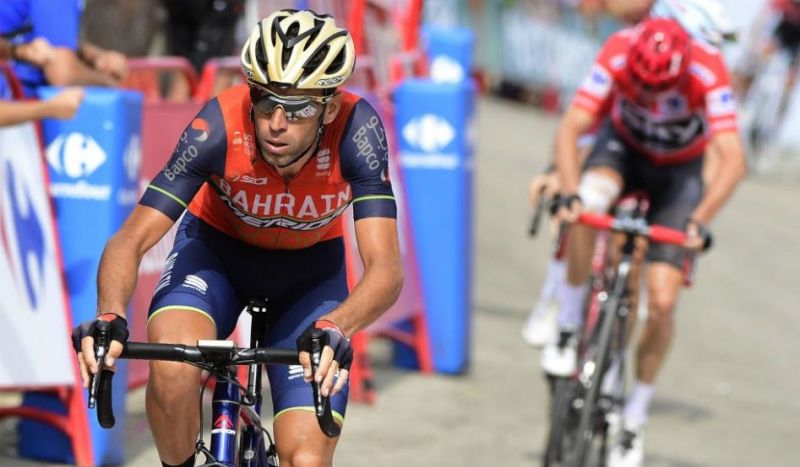 Nibali: "Esos días llovía; me parece difícil que Froome sufriera asma"