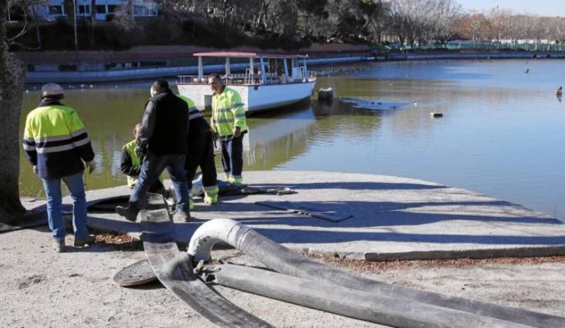 Las 'sorpresas' que escondía el fondo del lago de la Casa de Campo