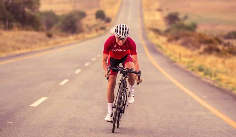 Flora Duffy ficha por Specialized