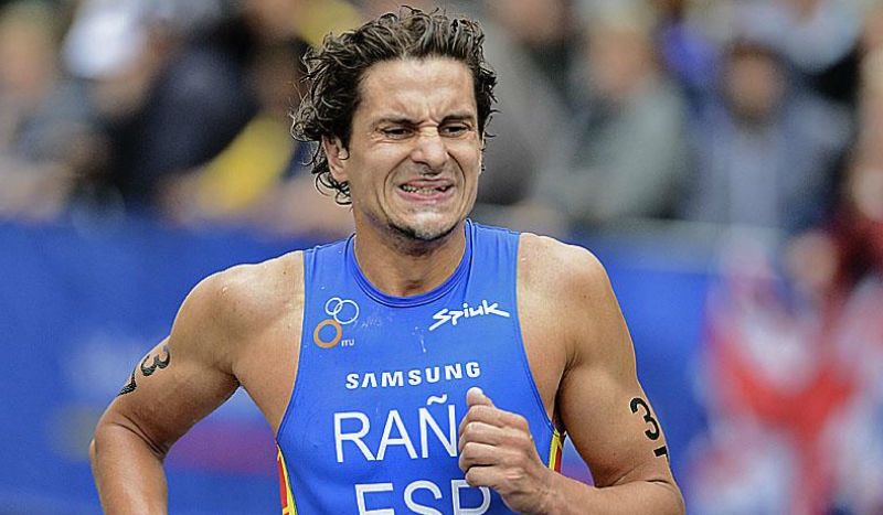 El medio maratón de Santa Pola homenajea a Raña, Álvarez, Fiz y Rey