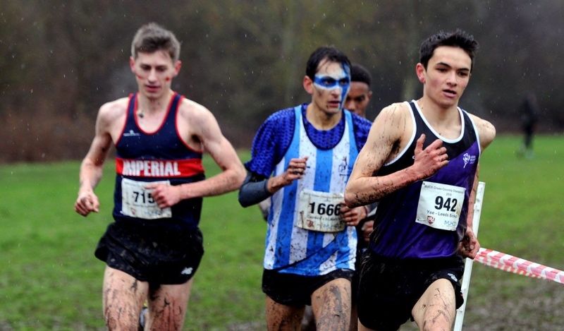 La joven promesa del triatlón británico está de vuelta