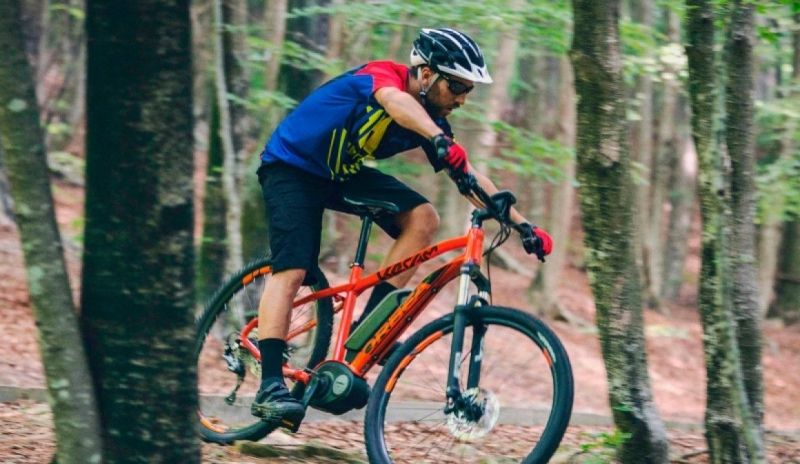 Habrá competiciones de bicis eléctricas de carretera y MTB