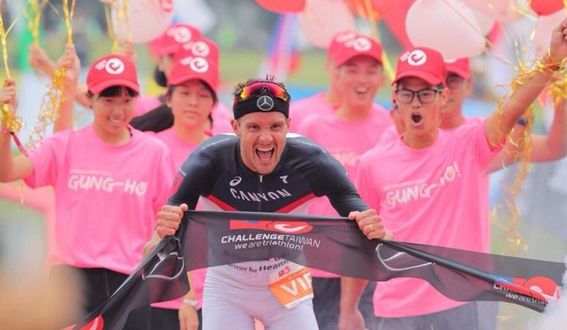 Jan Frodeno se pasea en el Half Challenge de Taiwán