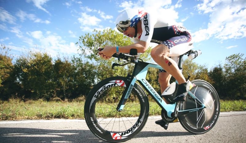 Otro 'marcón' de Starykowicz en la bici del Ironman 70.3 Monterrey