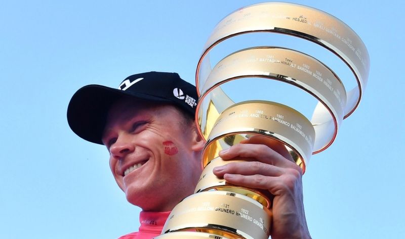 Froome hace historia con el asterisco del dopaje
